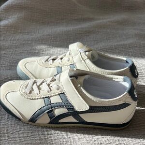 Onitsuka Tiger by Asics Kids Sneakers shoes  - Cream and Navy size 3 unisex